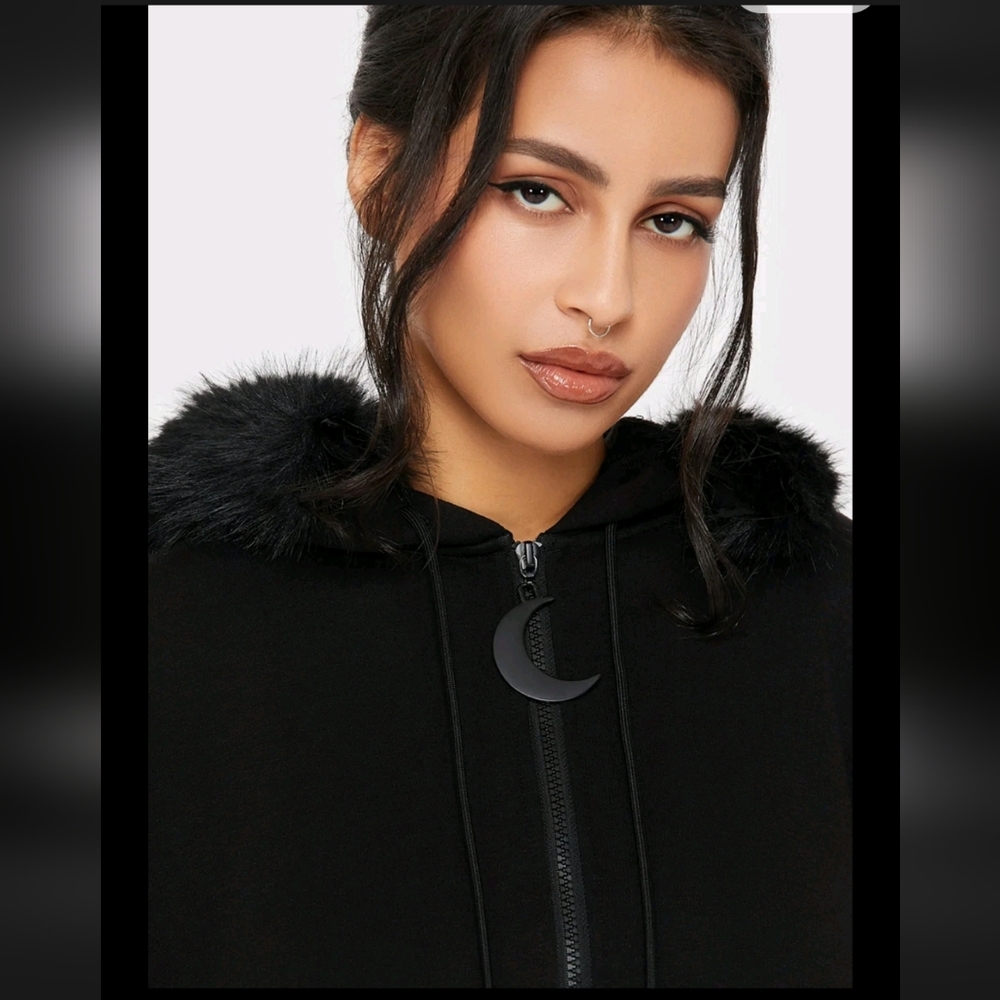 Killstar Black Hooded Poncho Sweater - Picture 7 of 10